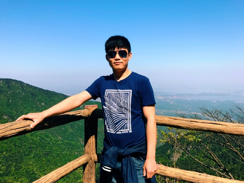 清风的第一张照片--揭阳相亲服务中心
