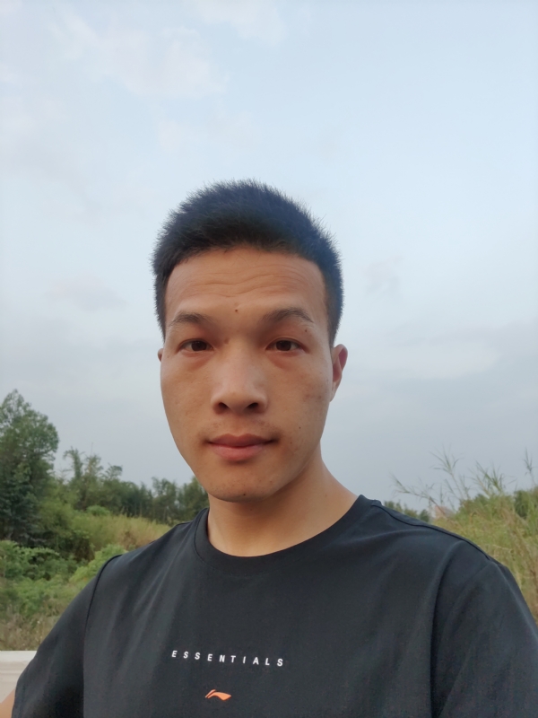 大龙的第一张照片--揭阳相亲服务中心