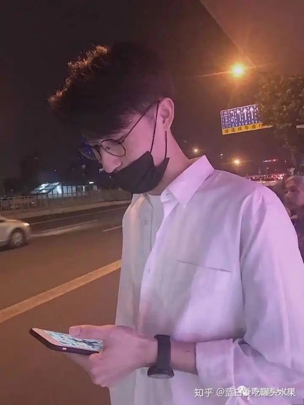 情圣的第一张照片--揭阳相亲服务中心