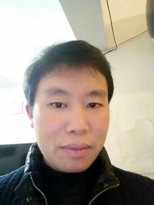 擎天柱的第三张照片--揭阳相亲服务中心