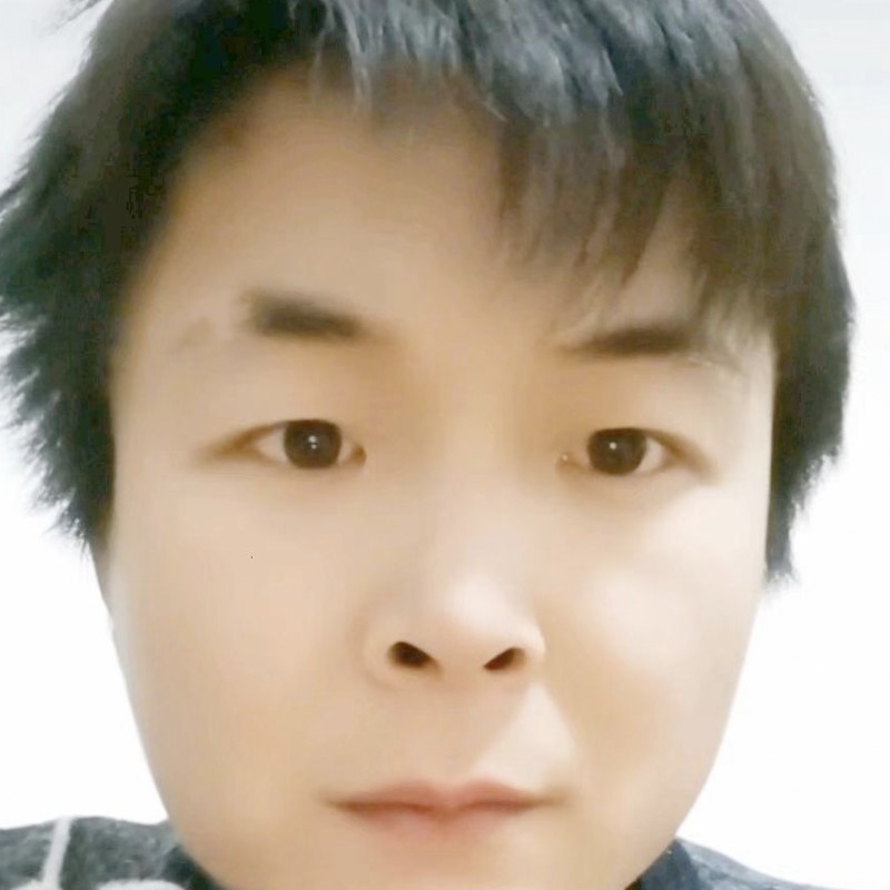 龙行天下的第一张照片--揭阳相亲服务中心