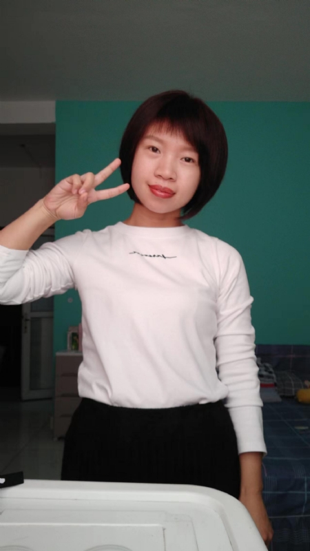 向日葵的第一张照片--揭阳相亲服务中心