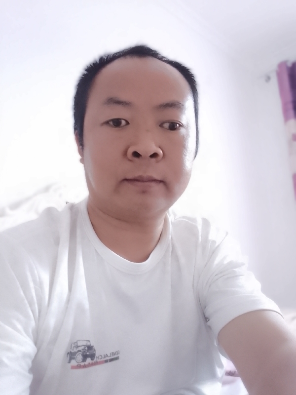 张家小伙子的第四张照片--揭阳相亲服务中心