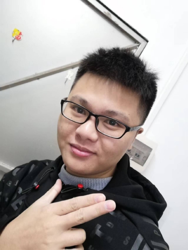 小小梦执的第一张照片--揭阳相亲服务中心