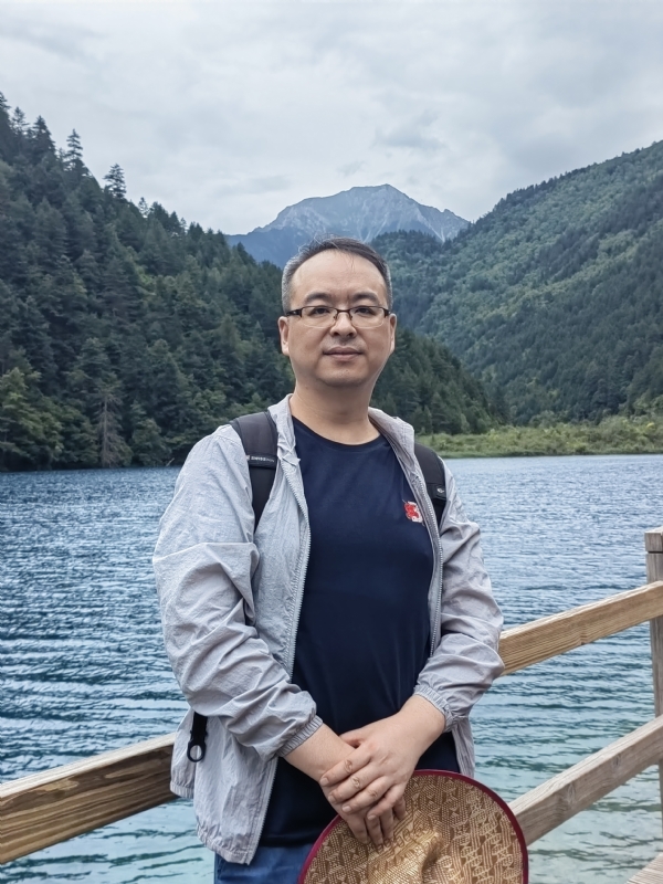 守望者的第二张照片--揭阳相亲服务中心
