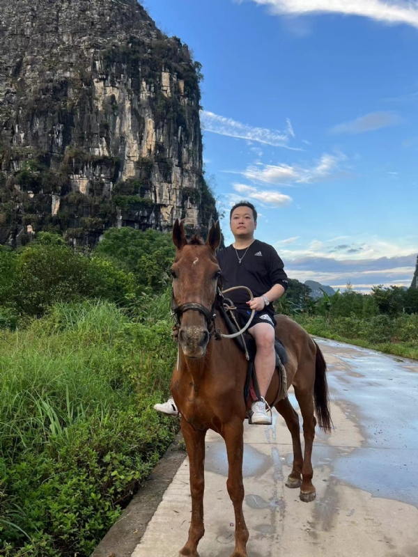 千度D雄的第六张照片--揭阳相亲服务中心