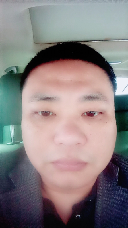 向日葵的第一张照片--揭阳相亲服务中心