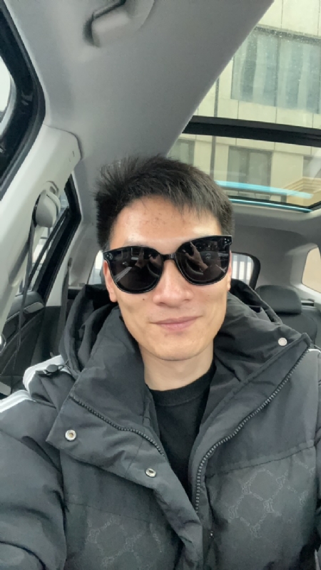 男孩的第一张照片--揭阳相亲服务中心