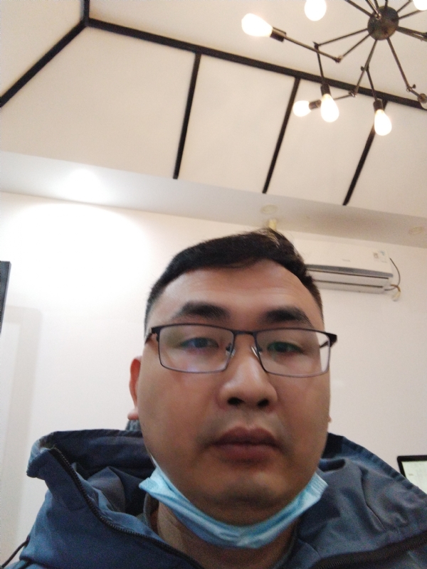 右手年华的第三张照片--揭阳相亲服务中心