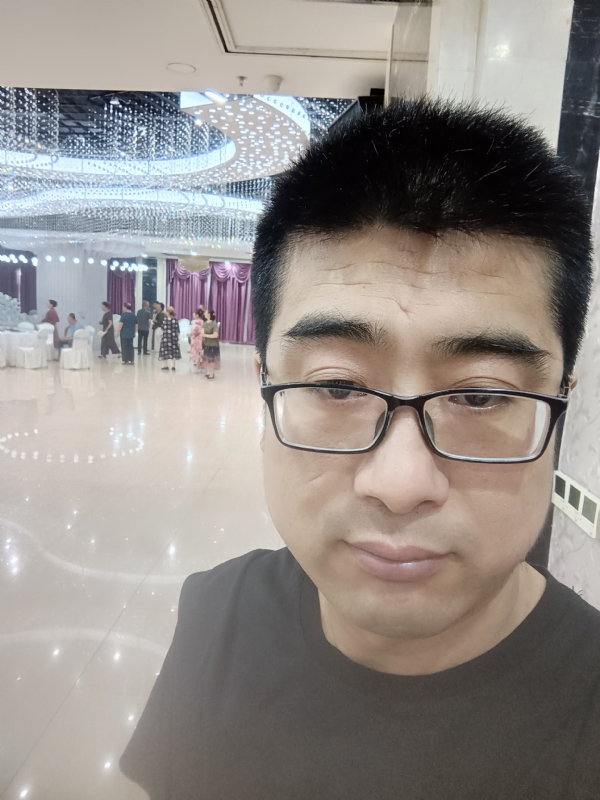 晴天的第三张照片--揭阳相亲服务中心