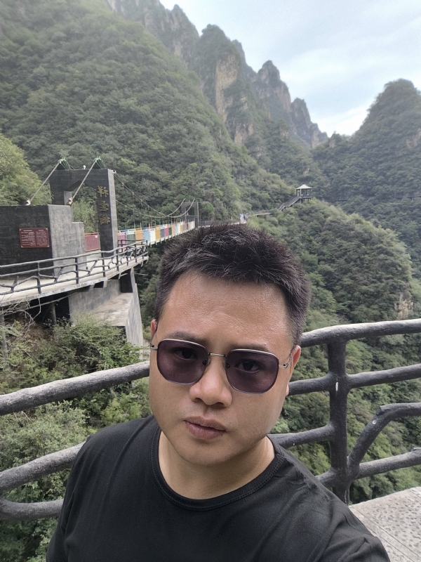 大海的第一张照片--揭阳相亲服务中心