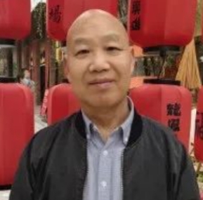 教师作家寻伴侣的第一张照片--揭阳相亲服务中心