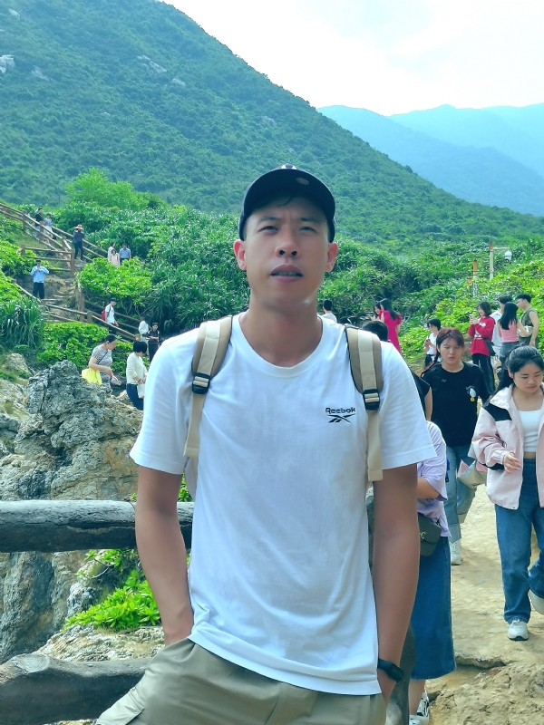 吴生的第一张照片--揭阳相亲服务中心