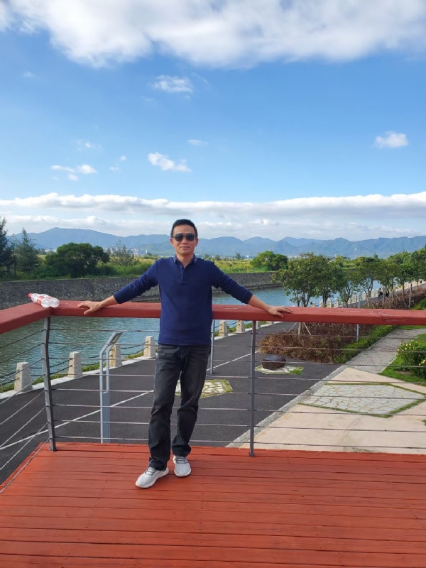 栖凤之木的第三张照片--揭阳相亲服务中心