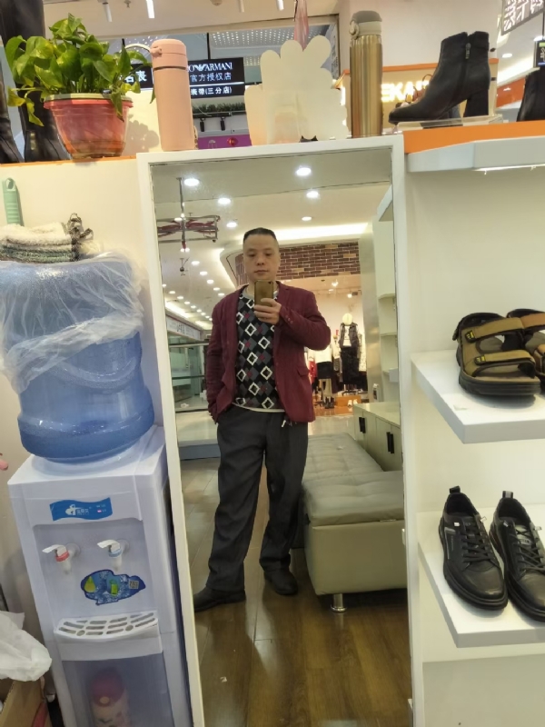 真诚征婚的第四张照片--揭阳相亲服务中心