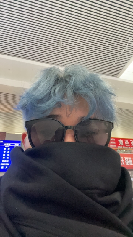 平行线的第一张照片--揭阳相亲服务中心