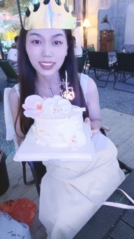 盛夏的第二张照片--揭阳相亲服务中心