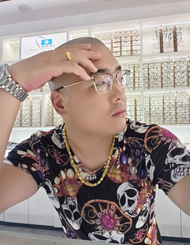 一生诺言的第一张照片--揭阳相亲服务中心