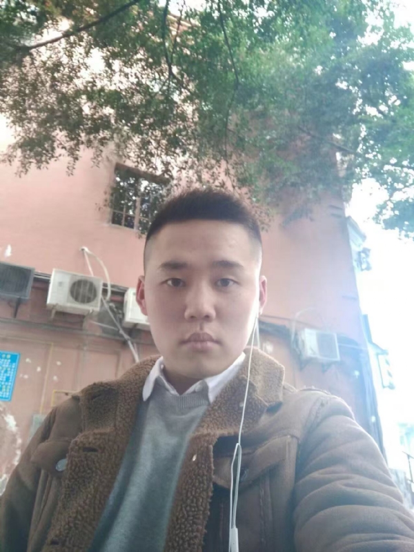 想了很久的男人的第一张照片--揭阳相亲服务中心