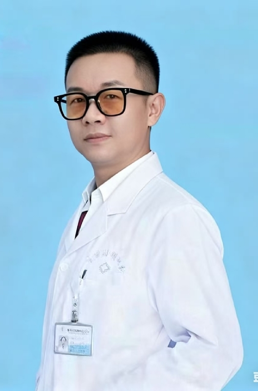 晚风过境的第二张照片--揭阳相亲服务中心