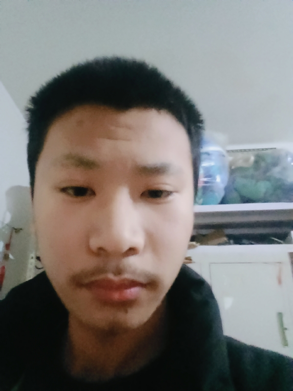 g未成年的第一张照片--揭阳相亲服务中心