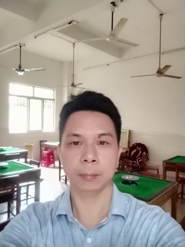 笑对人生的第一张照片--揭阳相亲服务中心