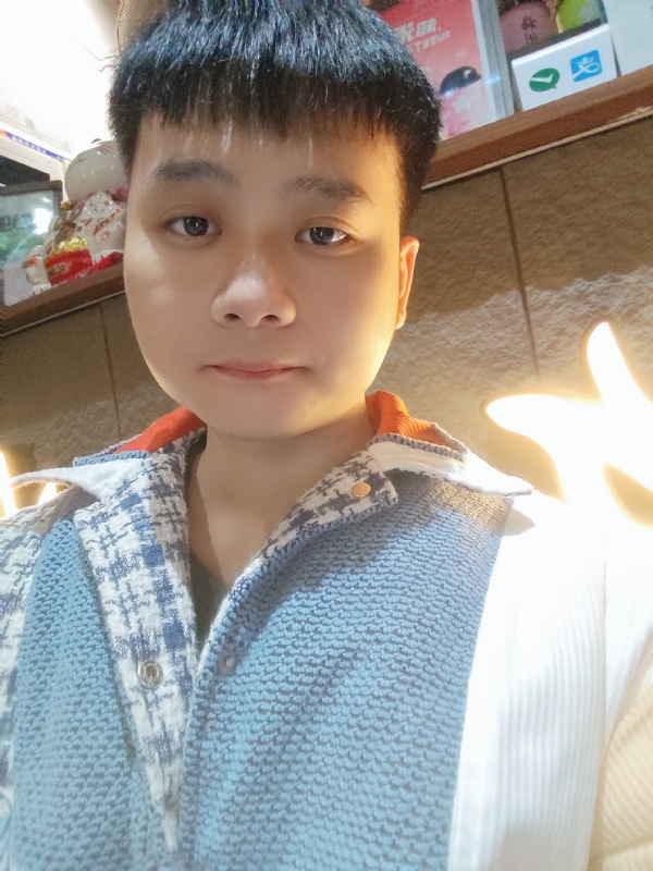 侯侯的第一张照片--揭阳相亲服务中心