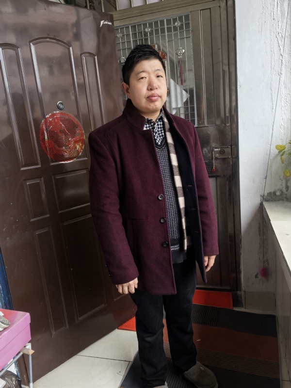 卢显澳的第二张照片--揭阳相亲服务中心