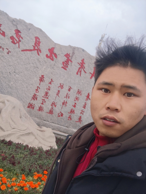 迎春的第一张照片--揭阳相亲服务中心