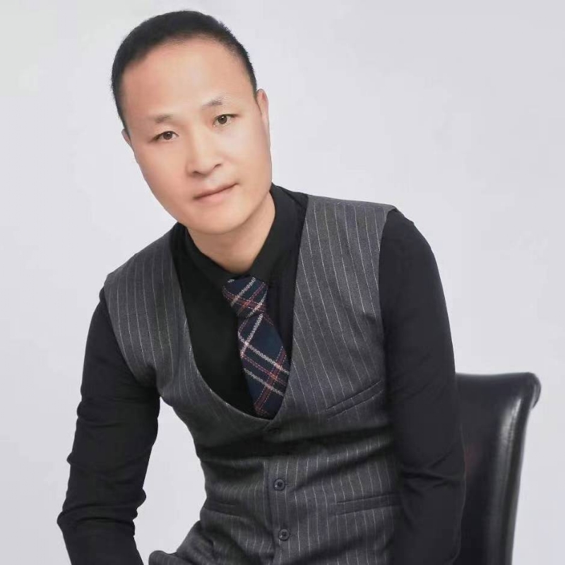 子昂的第四张照片--揭阳相亲服务中心