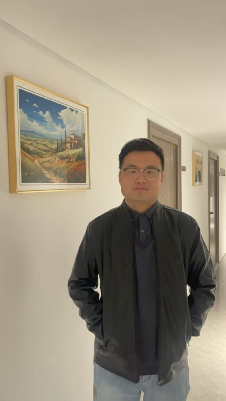 半瓶子的第二张照片--揭阳相亲服务中心