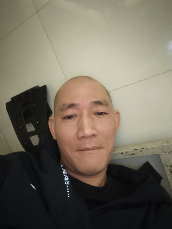 hdj的第一张照片--揭阳相亲服务中心