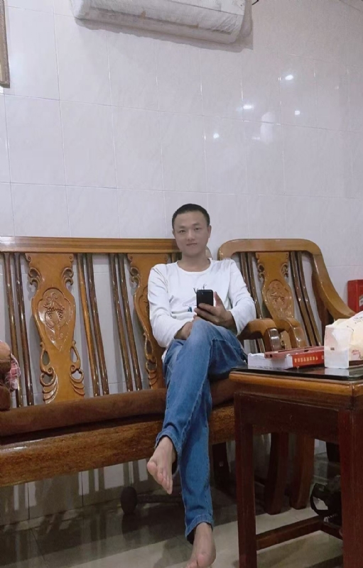 知年的第三张照片--揭阳相亲服务中心