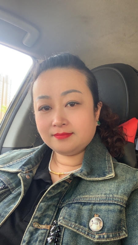 云中的蝶的第一张照片--揭阳相亲服务中心