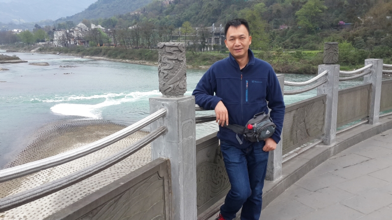 上下求索的第一张照片--揭阳相亲服务中心