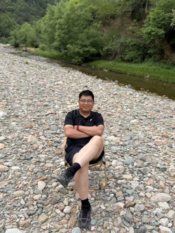 杨先生的第二张照片--揭阳相亲服务中心
