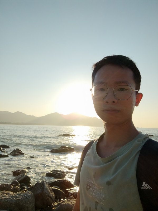 微光的第一张照片--揭阳相亲服务中心